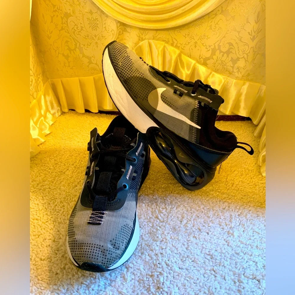 NIKE AIR MAX YOUTHS UNISEX SNEAKERS